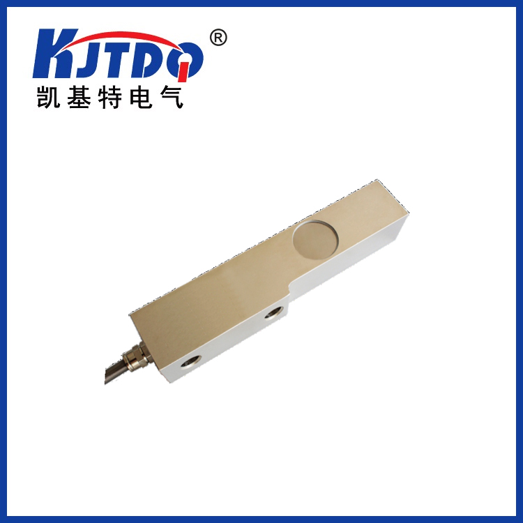 SBT-0.5/1/2/3/5T 稱重傳感器是一款剪切梁氏的傳感器，裝置高度低，綜合精度高,穩定性好，自穩定構造，長期穩定性好，優質合金鋼，外表鍍鎳，防護等級IP67,具有較好的防水防濕功用，適用于地上衡、建材配料等各種配料稱重控制。 SBT稱重傳感器額定容量 0.5,1,2,3, 5 t 滯后 %R.O. ≤±0.02 ±0.03 非線性 %R.O. ≤±0.02 ±0.03蠕變（30分） %R.O. ≤±0.02 靈活度 mV/V 2±0.002 不反復性 %R.O. ≤0.01零點輸出 %R.O. 